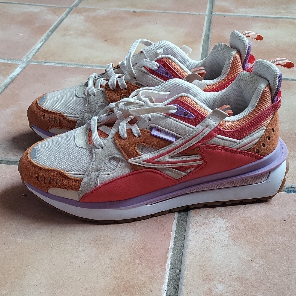 Fila Pink and Orange Sneakers Retro-Inspired Design